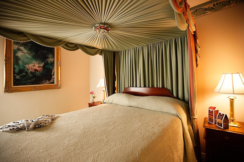 Monmouth Historic Inn Natchez Zimmer foto